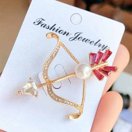 Arrow Piercing Heart Hijab/Saree Brooch