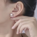 New Arrival Trendy Gold Silver Round Pearl C-shaped Stud Earrings - Image 6