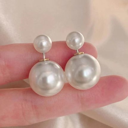 New Trendy Background Pearl High-End Design Earrings