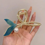 Pearl and Rhinestone Fish-Tail Hairclip/Bun Maker